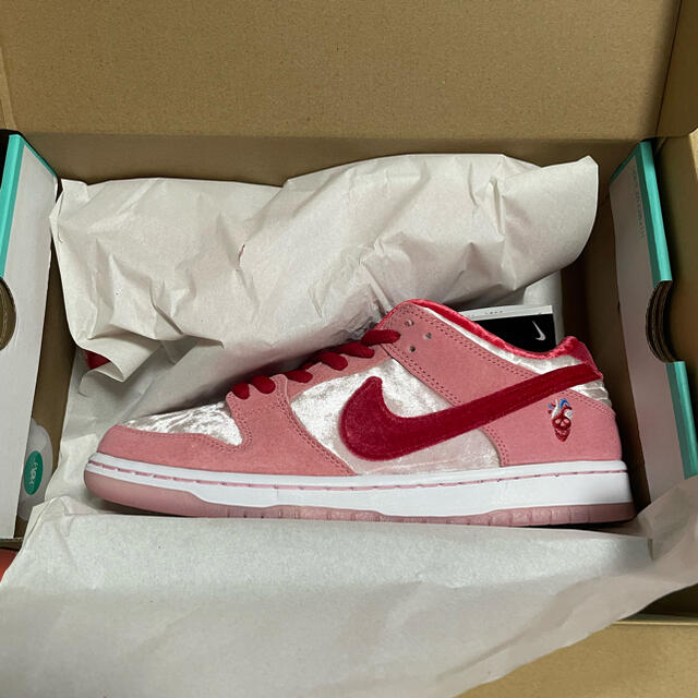 登場! NIKE バレンタイン ストレンジラブ dunk sb nike - スニーカー ...