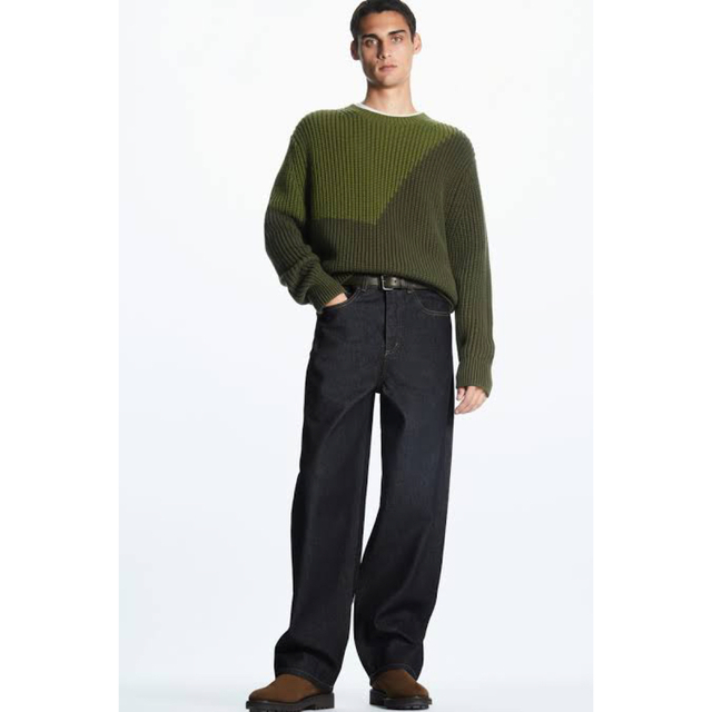 COS TWO-TONE KNITTED JUMPER