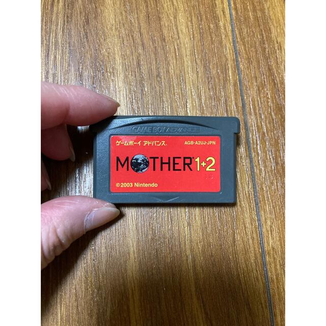 MOTHER1+2⭐️ソフト&攻略本のセット エンタメ/ホビーのゲームソフト/ゲーム機本体(携帯用ゲームソフト)の商品写真