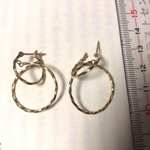 ピアス　18Kイエローゴールド レディースのアクセサリー(ピアス)の商品写真