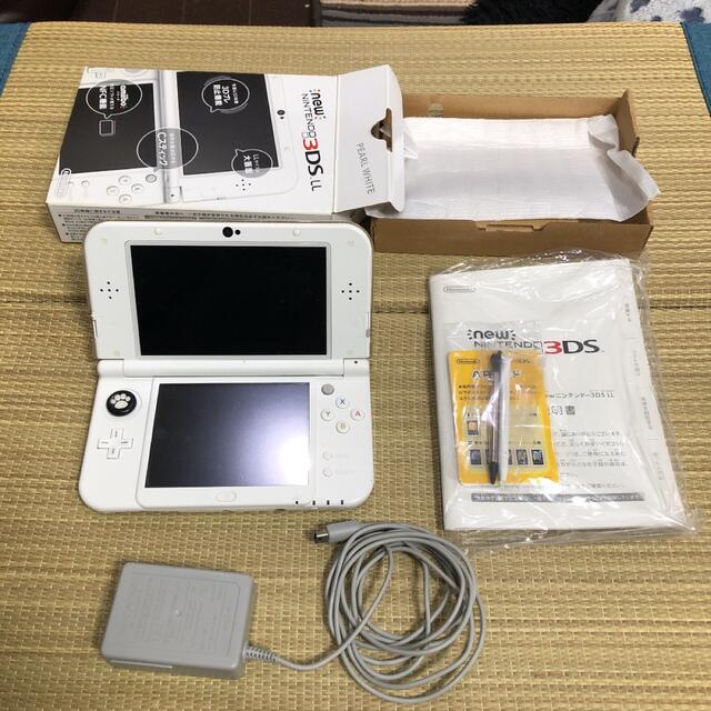 Newニンテンドー3DS LL パールホワイト