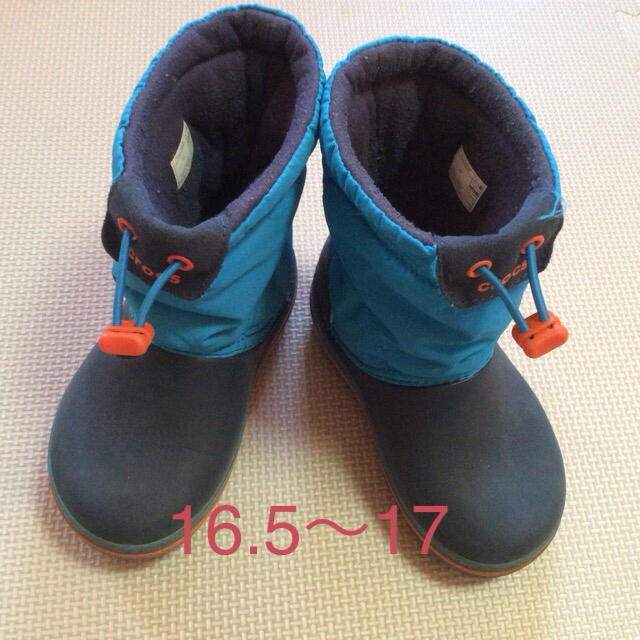 crocs(クロックス)のクロックス ウィンターブーツ 16.5 キッズ/ベビー/マタニティのキッズ靴/シューズ(15cm~)(長靴/レインシューズ)の商品写真