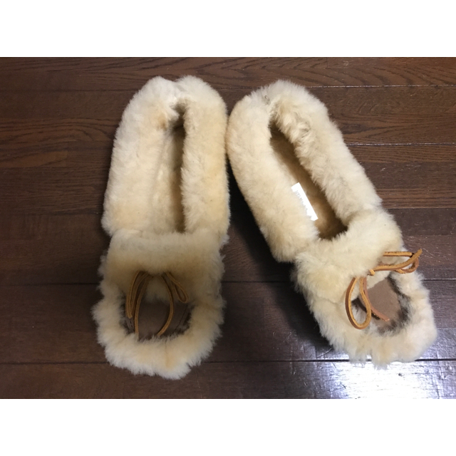 Minnetonka(ミネトンカ)のミネトンカ アルティメット US7 〈廃盤品〉 レディースの靴/シューズ(スリッポン/モカシン)の商品写真