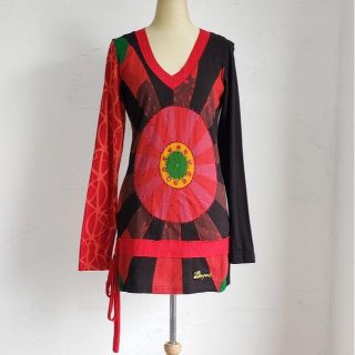 デシグアル(DESIGUAL)のデシグアル Desigual ☆ ビーズ リボン デザイン カットソー M 長袖(カットソー(長袖/七分))