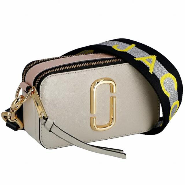 MARC JACOBS(マークジェイコブス)のマークジェイコブス スナップショット ショルダーバッグ  レディースのバッグ(ショルダーバッグ)の商品写真