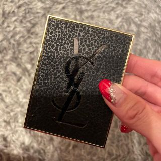 イヴサンローランボーテ(Yves Saint Laurent Beaute)のイヴ・サンローラン 限定！ 未使用新品 アイシャドウ(アイシャドウ)