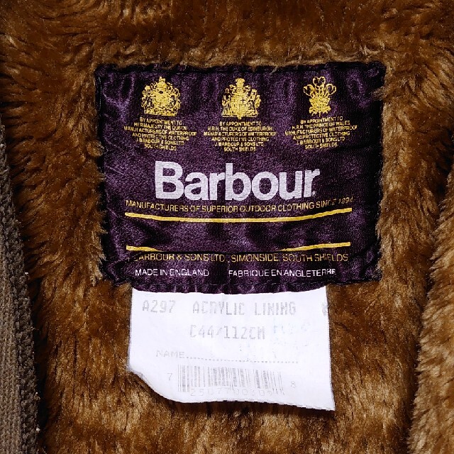 Barbour(バーブァー)のBarbour　バブアー　パイルライナー　A297 C44 レディースのトップス(ベスト/ジレ)の商品写真