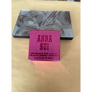 アナスイ(ANNA SUI)のアナスイ　★   スイブラック　アイカラー　限定　302   ★   未使用(アイシャドウ)