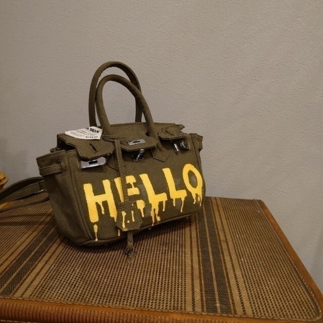 モンスターペイント ヴィンテージキャンバス ミリタリーハンドバッグ レディースのバッグ(ハンドバッグ)の商品写真