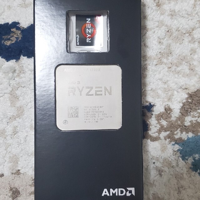 AMD Ryzen 7 3700X
