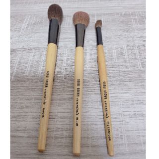 ボビイブラウン(BOBBI BROWN)のBOBBY BROWN（ボビーブラウン）ブラシ3本セット+おまけ1本(ブラシ・チップ)