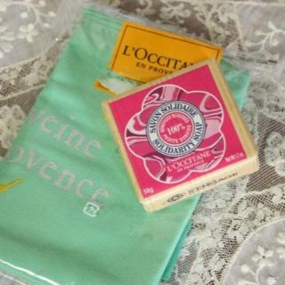 ロクシタン(L'OCCITANE)のロクシタン ノベルティ アクアヴァーベナポーチと ソープ　新品(その他)