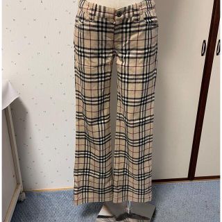 バーバリー(BURBERRY)のバーバリー　パンツ(カジュアルパンツ)