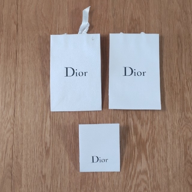 Christian Dior(クリスチャンディオール)のDior　ショッパー　紙袋 レディースのバッグ(ショップ袋)の商品写真
