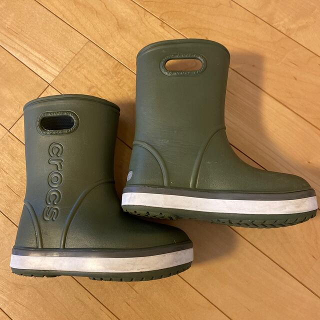 crocs(クロックス)のクロックス《キッズ》クロックバンド レインブーツ キッズ/ベビー/マタニティのキッズ靴/シューズ(15cm~)(長靴/レインシューズ)の商品写真