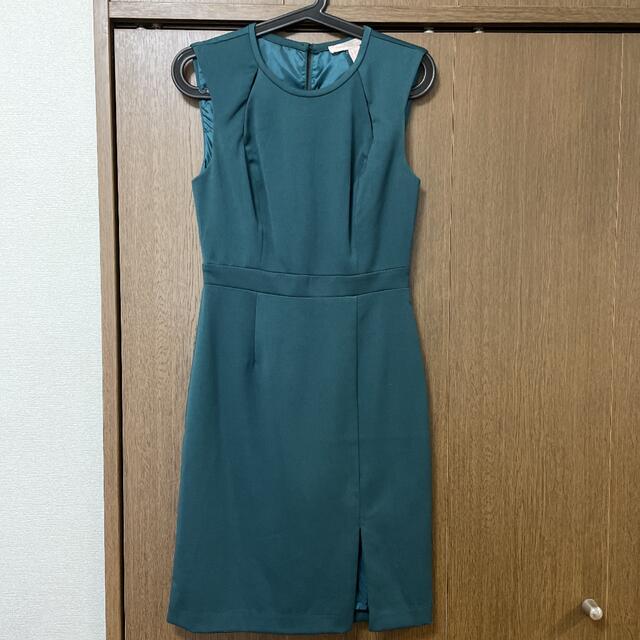 FOREVER 21(フォーエバートゥエンティーワン)のforever21 ドレス レディースのフォーマル/ドレス(ミディアムドレス)の商品写真