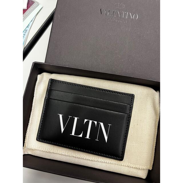 VALENTINO(ヴァレンティノ)のヴァレンティノ　カードケース メンズのファッション小物(名刺入れ/定期入れ)の商品写真