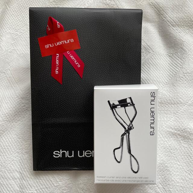 shu uemura(シュウウエムラ)の新品シュウウエムラ ビューラー コスメ/美容のメイク道具/ケアグッズ(ビューラー・カーラー)の商品写真