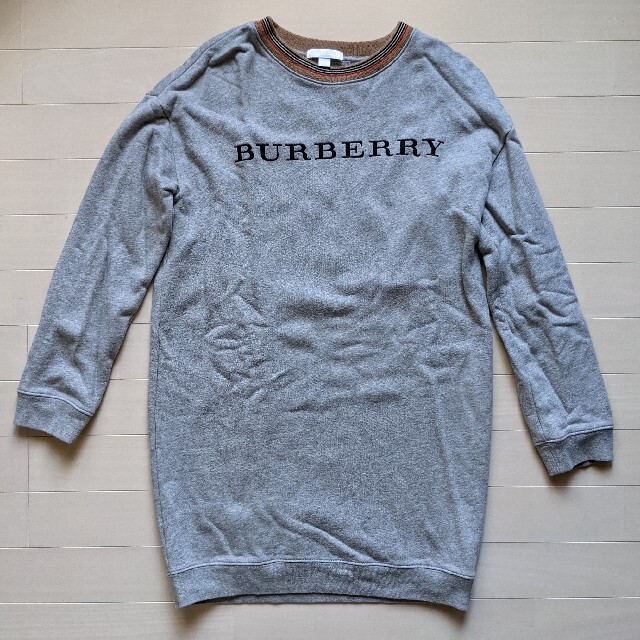 BURBERRY(バーバリー)のBURBERRY バーバリー チルドレン★トレーナー 150 グレー★美品 キッズ/ベビー/マタニティのキッズ服女の子用(90cm~)(Tシャツ/カットソー)の商品写真