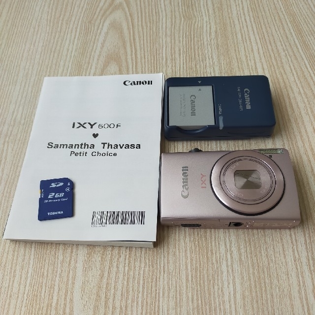 Samantha Thavasa(サマンサタバサ)のサマンサタバサコラボ　Canon IXY 600F CPK　SDカード付き スマホ/家電/カメラのカメラ(コンパクトデジタルカメラ)の商品写真