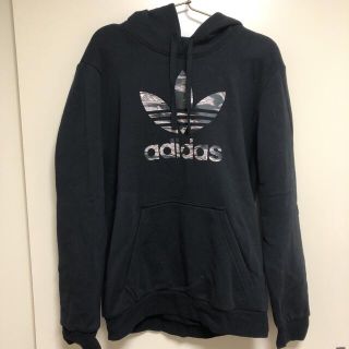 アディダス(adidas)のadidas アディダス 迷彩　カモBIGロゴ　オーバーサイズ　パーカー(パーカー)