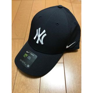 NIKE New York Yankees cap 紺色 スウッシュ　ナイキ (キャップ)