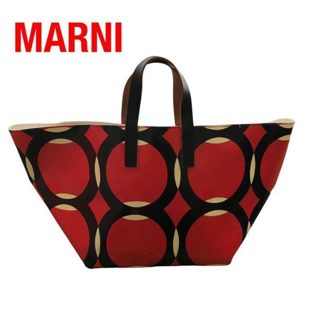 Marni(マルニ)のMARNIマルニ　PVCトートバッグ　ハンドバッグ　赤 レディースのバッグ(トートバッグ)の商品写真