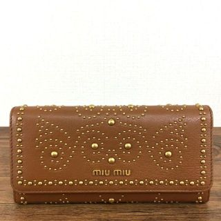 miumiu - 極美品 MIUMIU 長財布 スタッズ ミュウミュウ 115の通販 by