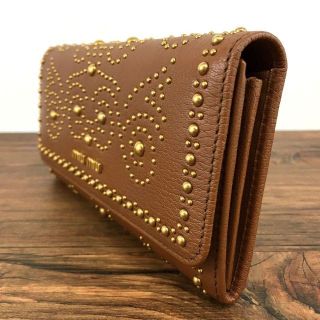 miumiu - 極美品 MIUMIU 長財布 スタッズ ミュウミュウ 115の通販 by