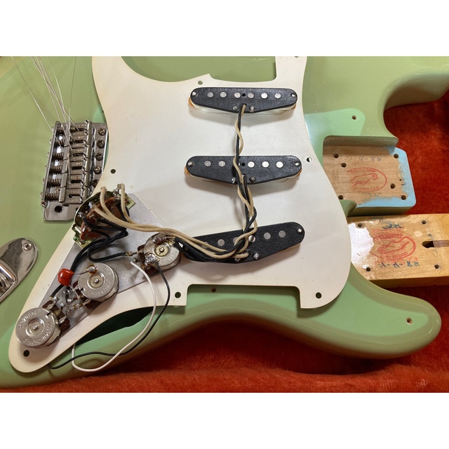 Fender(フェンダー)のFender Custom Shop  Stratocaster 楽器のギター(エレキギター)の商品写真