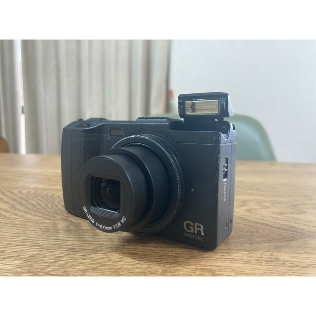 RICOH(リコー)のRICOH GR DIGITAL IV スマホ/家電/カメラのカメラ(コンパクトデジタルカメラ)の商品写真