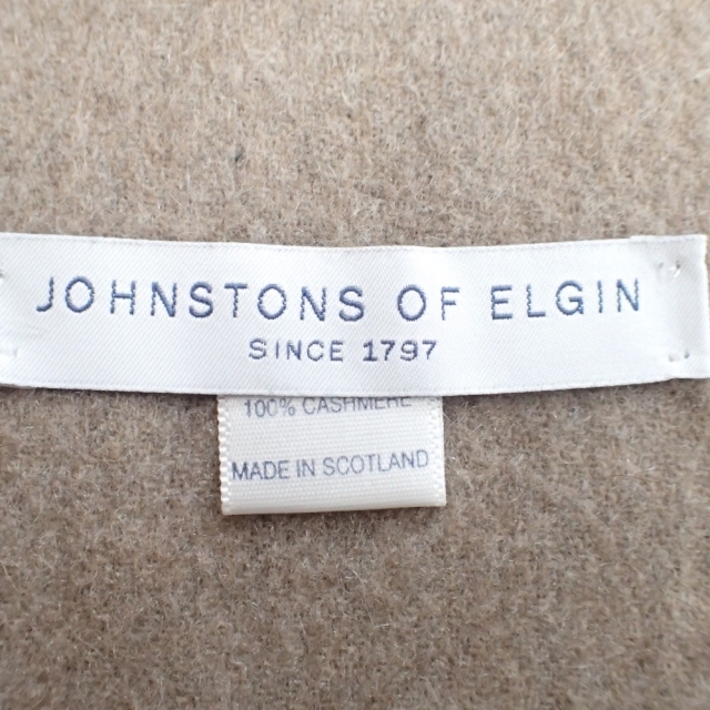 Johnstons(ジョンストンズ)のジョンストンズ ストール(肩掛け) レディースのファッション小物(ストール/パシュミナ)の商品写真