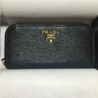 プラダ(PRADA)のプラダ6連キーケースブラック(キーケース)