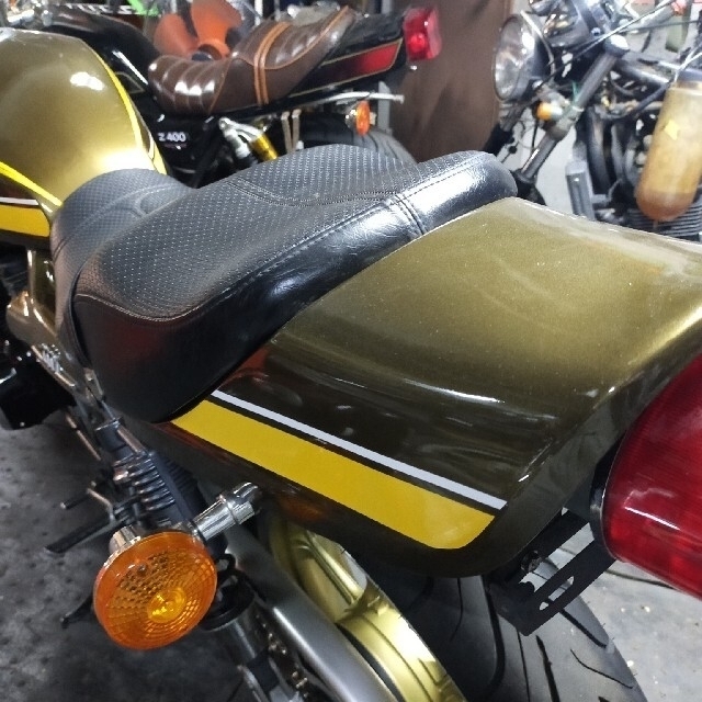 ゼファー400 Z2仕様 上物 外装セット シート含まずの通販 by ゼファー400 Z2仕様 上物 外装セット シート含まずの通販 by