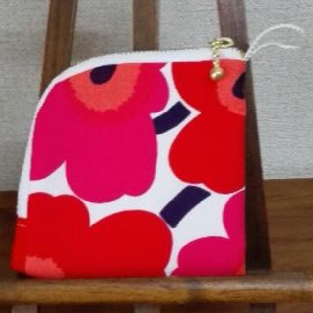 marimekko(マリメッコ)のマリメッコ　お財布　ポーチ ハンドメイドのファッション小物(財布)の商品写真