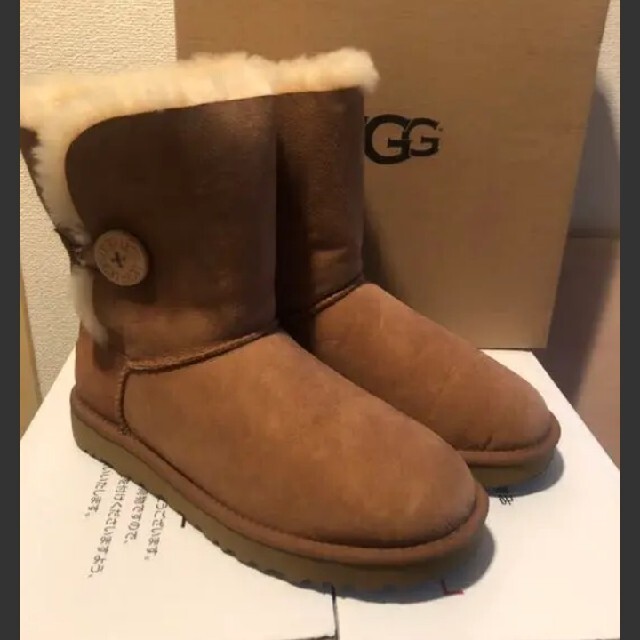 カテゴリ UGG - UGG 室内試し履きのみの通販 by tkrkm's shop｜アグならラクマ かんたんラ