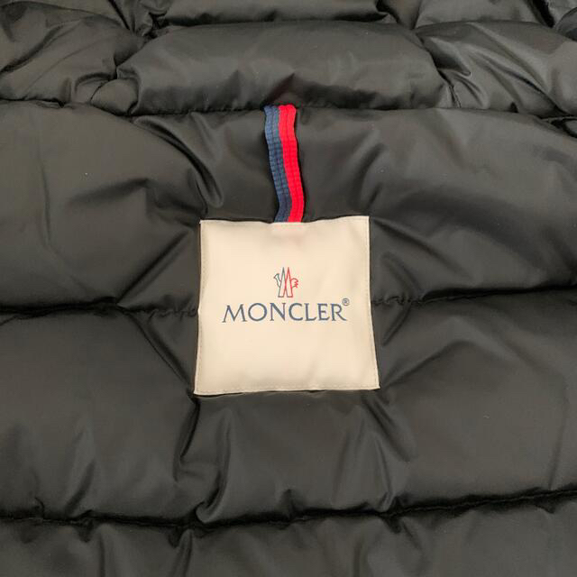 MONCLER(モンクレール)のモンクレール　 BLAVET GIUBBOTTO サイズ1 ダークネイビー メンズのジャケット/アウター(ダウンジャケット)の商品写真