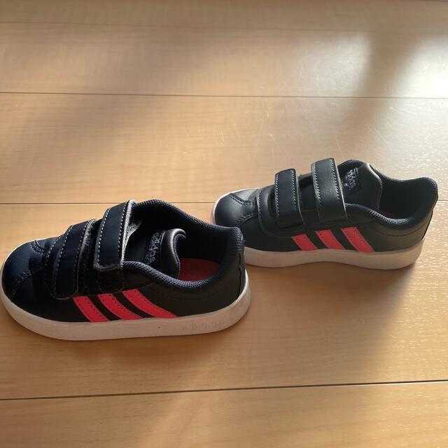 adidas(アディダス)のadidas キッズ　スニーカー　13センチ　美品 キッズ/ベビー/マタニティのベビー靴/シューズ(~14cm)(スニーカー)の商品写真