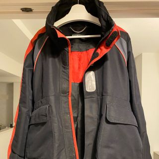 BALENCIAGA 17AW バレンシアガ Cシェイプ マウンテンパーカー