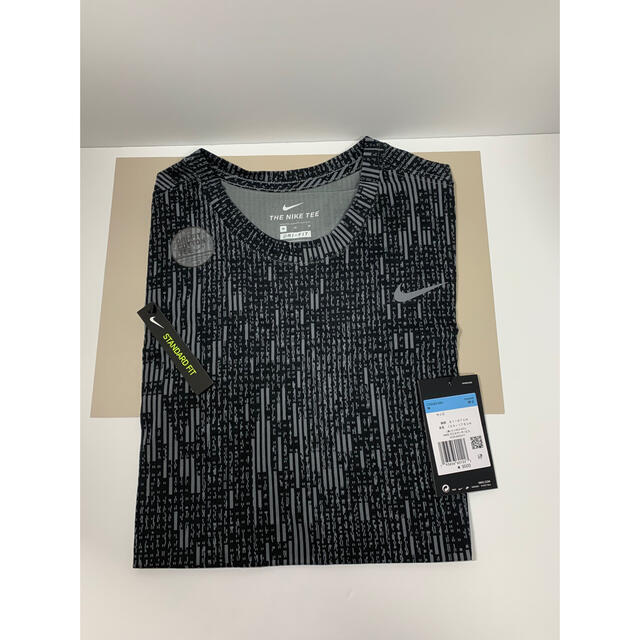 NIKE(ナイキ)のNIKE  Tシャツ メンズのトップス(Tシャツ/カットソー(半袖/袖なし))の商品写真