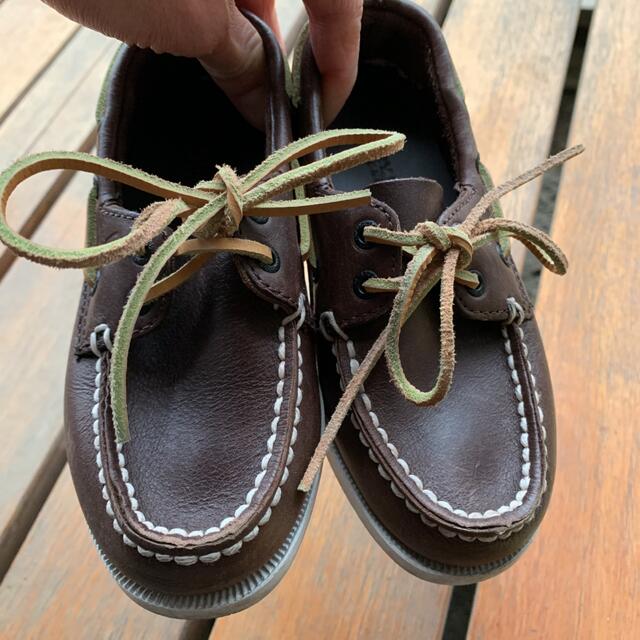 SPERRY TOP SIDER レザーシューズUS10.5m(16.8cm) キッズ/ベビー/マタニティのキッズ靴/シューズ(15cm~)(スリッポン)の商品写真