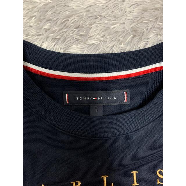 TOMMY HILFIGER(トミーヒルフィガー)のTOMMY HILFIGER トミーヒルフィガー トレーナー  メンズのトップス(スウェット)の商品写真