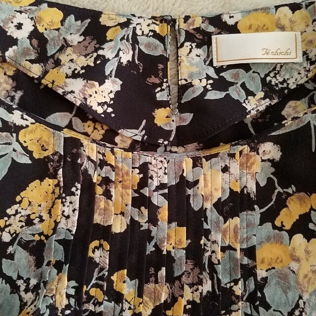 Techichi(テチチ)の[te chichi] botanical print blouse レディースのトップス(シャツ/ブラウス(長袖/七分))の商品写真