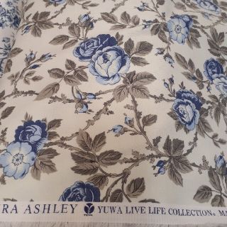 ローラアシュレイ ストライプ 生地/糸の通販 21点 | LAURA ASHLEYの ...