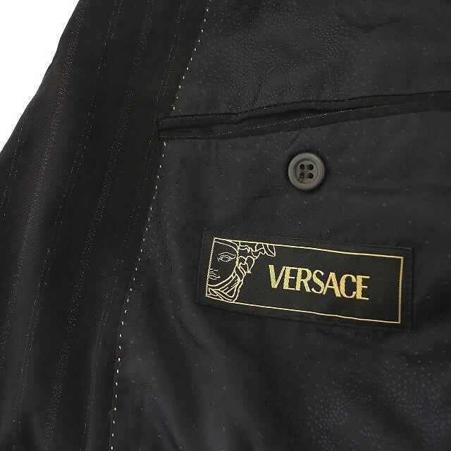 VERSACE(ヴェルサーチ)のヴェルサーチ スーツ セットアップ ダブル ストライプ メデューサ 50 黒 メンズのスーツ(スーツジャケット)の商品写真