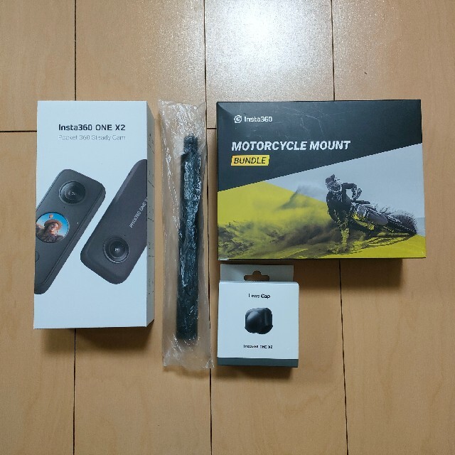 Insta360 ONE X2 バイク撮影キット スマホ/家電/カメラのカメラ(ビデオカメラ)の商品写真