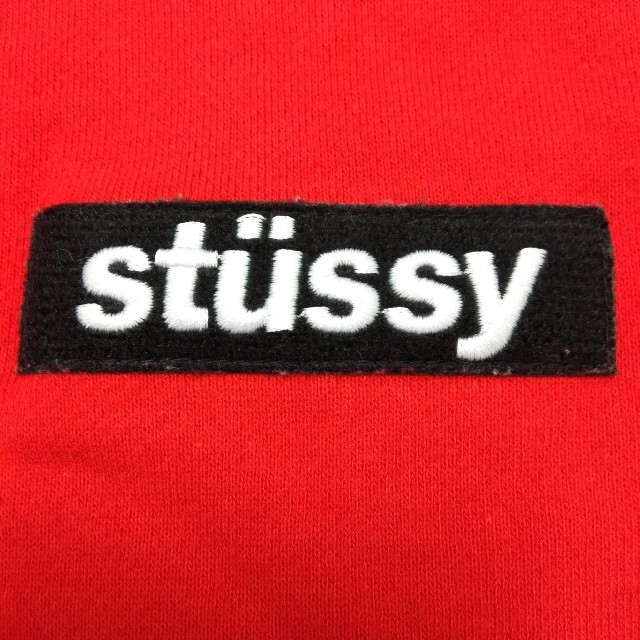 STUSSY(ステューシー)のきのこのおばさん様専用　stussy　スウェット　トレーナー　ボックスロゴ　刺繍 レディースのトップス(トレーナー/スウェット)の商品写真