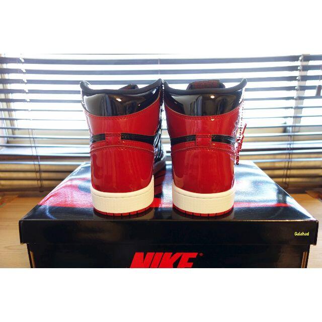 NIKE(ナイキ)の即納 28cm NIKE AIR JORDAN1 BRED PATENT メンズの靴/シューズ(スニーカー)の商品写真