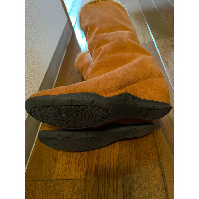 ムートンスエードブーツ　ブラウン 23.5cm レディースの靴/シューズ(ブーツ)の商品写真