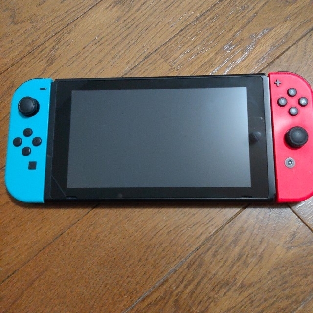 Nintendo Switch(ニンテンドースイッチ)の雨流様専用 Nintendo Switch 本体 初期型 エンタメ/ホビーのゲームソフト/ゲーム機本体(家庭用ゲーム機本体)の商品写真